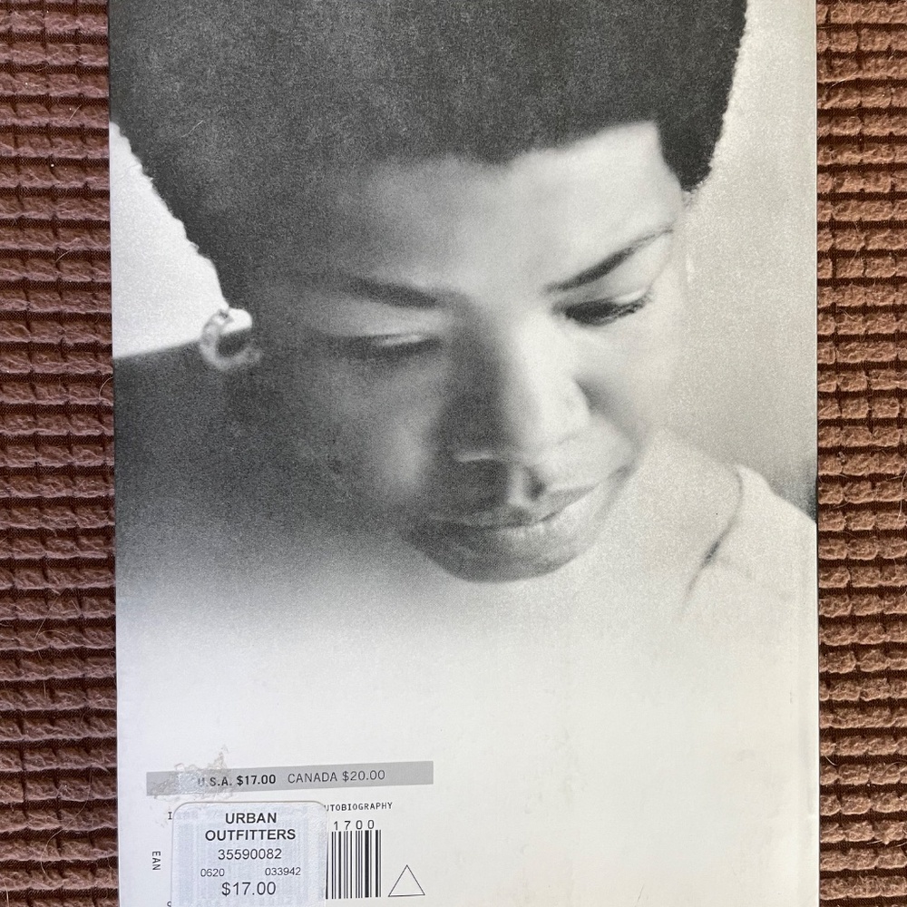 Maya Angelou: I Know Why the Caged Bird Sings - Paperback - Picture 4 of 6